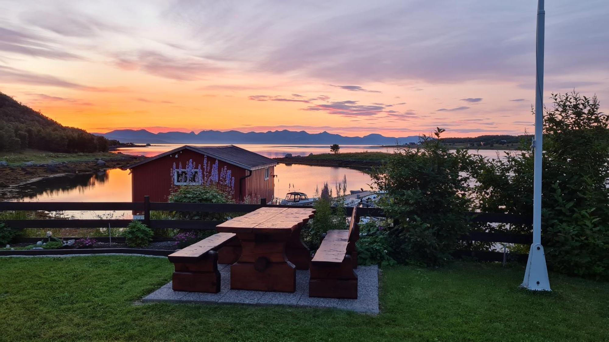 Prima Lofoten Myrland Eksteriør billede
