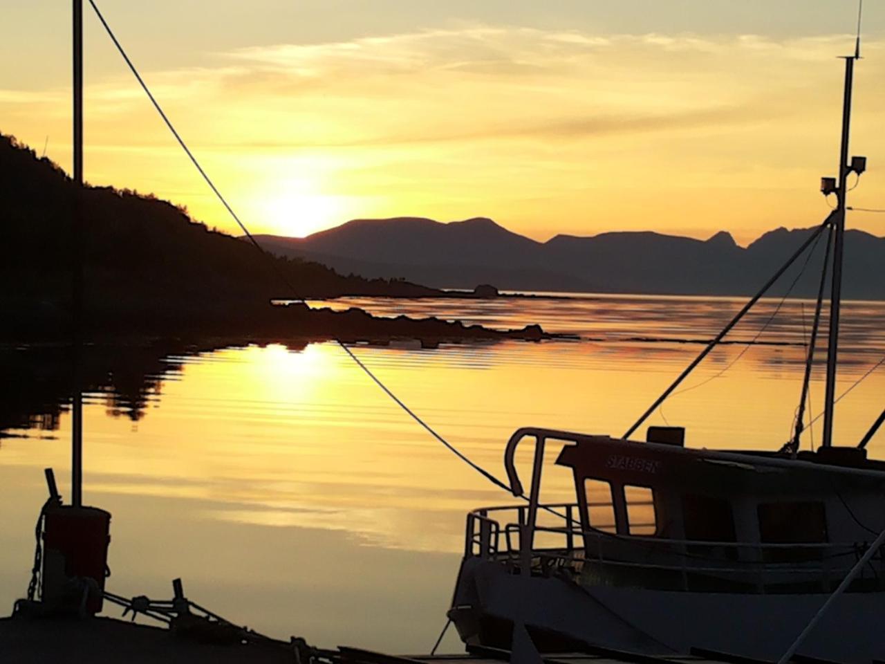 Prima Lofoten Myrland Eksteriør billede
